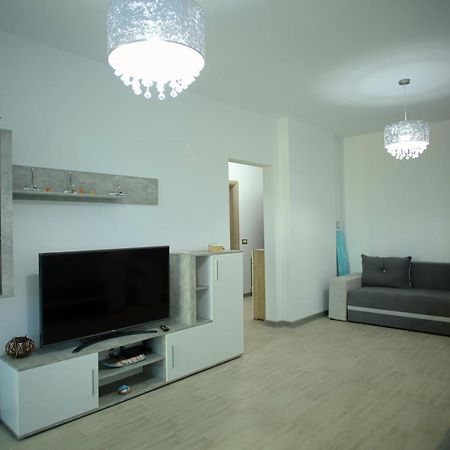 Isabelle Apartament Alezzi Beach Resort Mamaia Nord Неводарі Екстер'єр фото