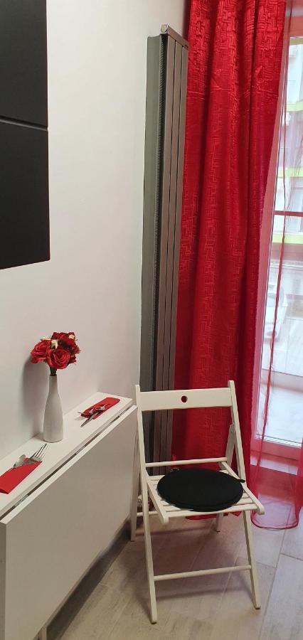 Isabelle Apartament Alezzi Beach Resort Mamaia Nord Неводарі Екстер'єр фото