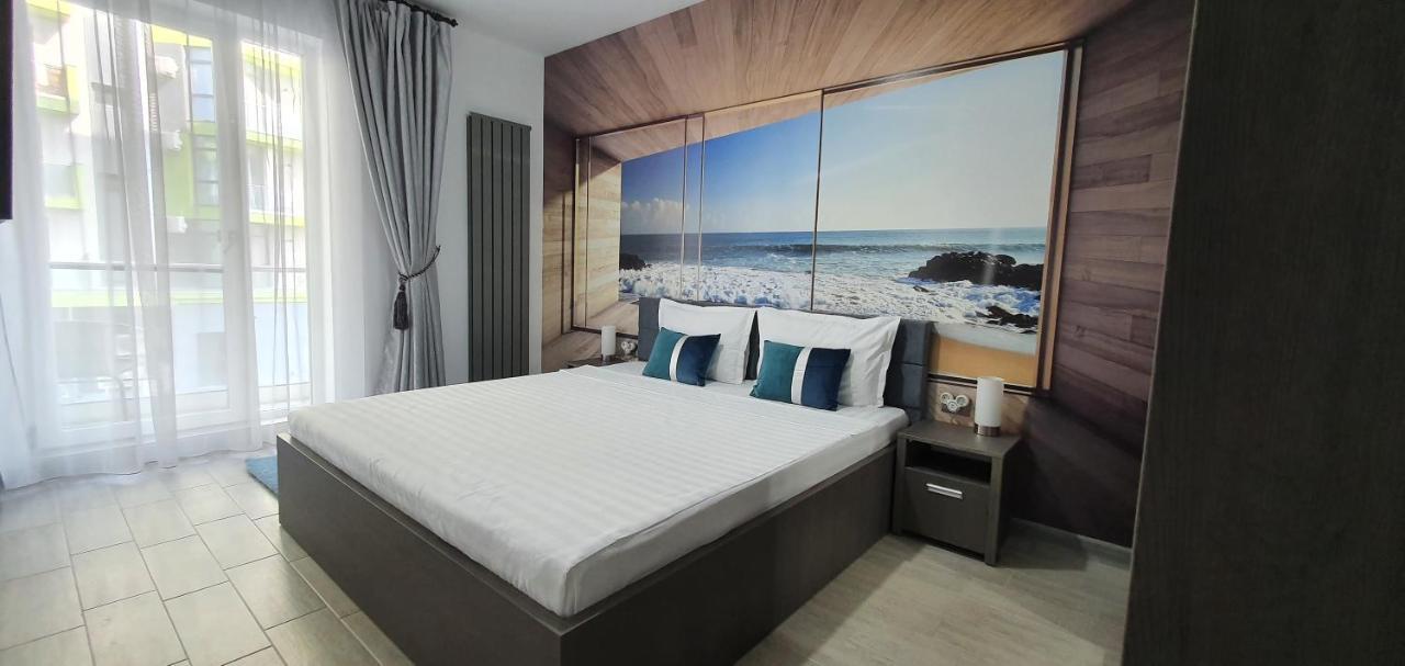 Isabelle Apartament Alezzi Beach Resort Mamaia Nord Неводарі Екстер'єр фото