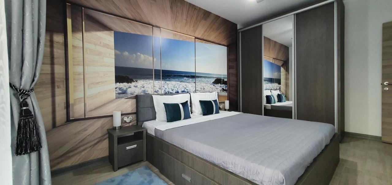 Isabelle Apartament Alezzi Beach Resort Mamaia Nord Неводарі Екстер'єр фото